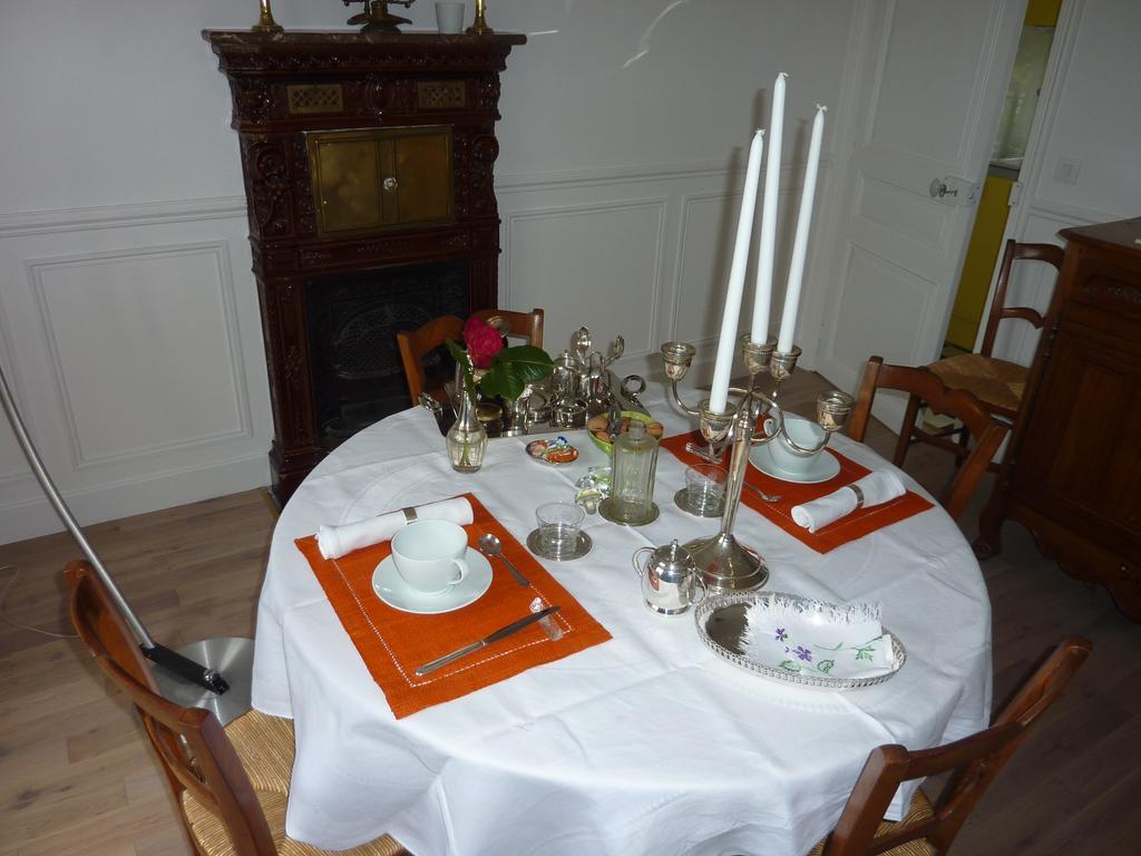 Maison Romantique Bed and Breakfast Le Perreux-Sur-Marne Exteriör bild